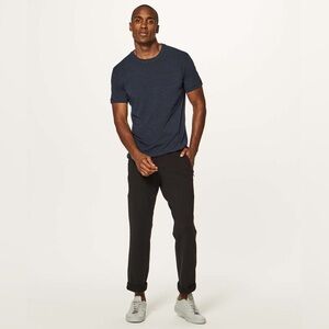 Lululemon Men’s Discipline Straight Leg Athletic Pants 31” size Medium